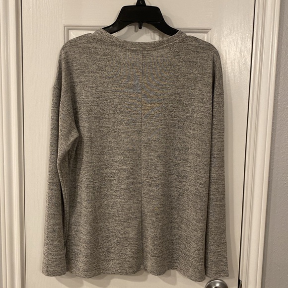 🌷3/15🌷Banana Republic Lightweight sweater. Med. - Picture 2 of 4